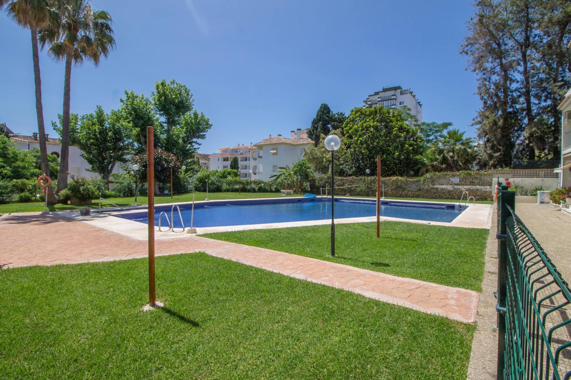 Carihuela Palace 417 By Ivi Real Estate Torremolinos Extérieur photo