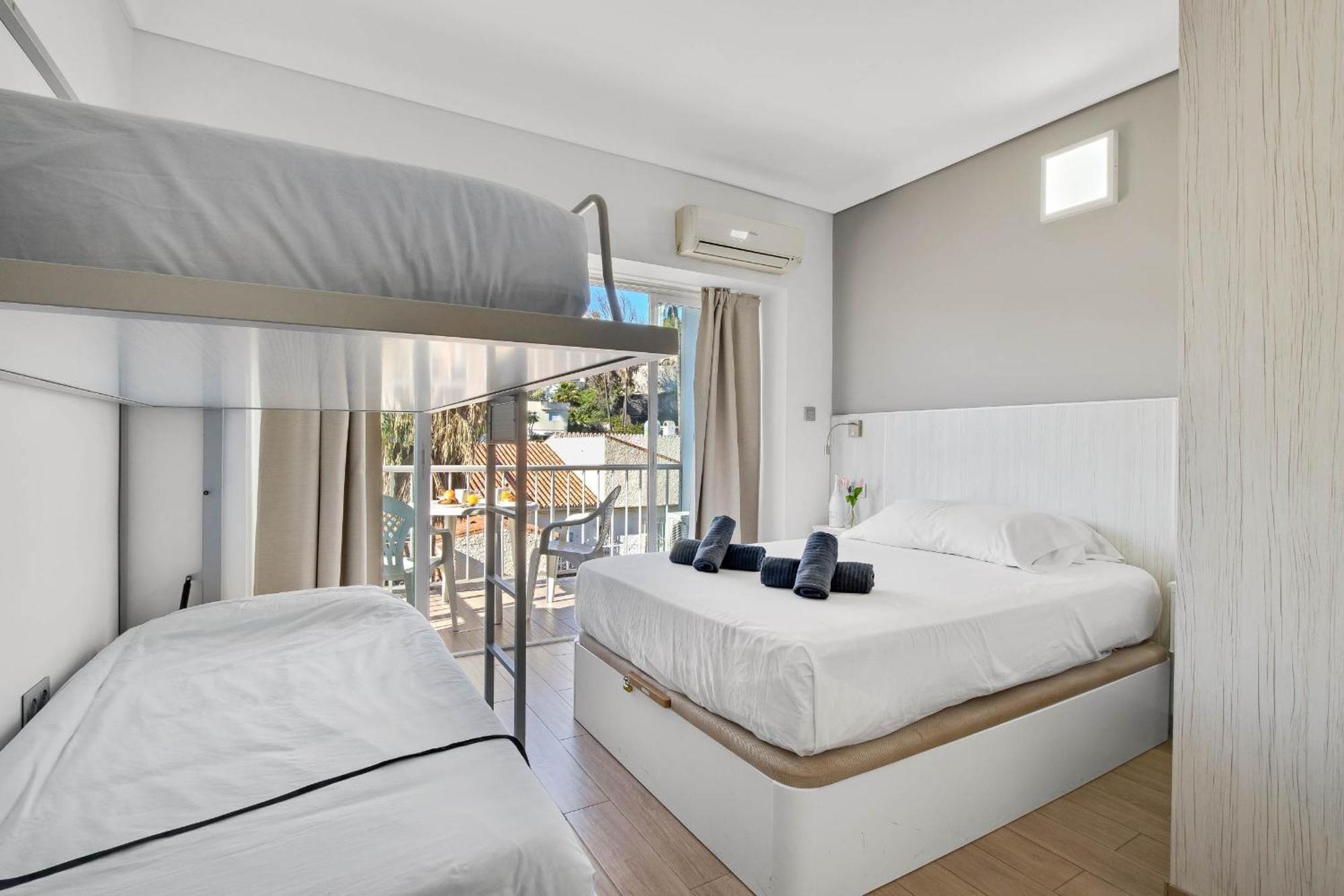 Carihuela Palace 417 By Ivi Real Estate Torremolinos Extérieur photo